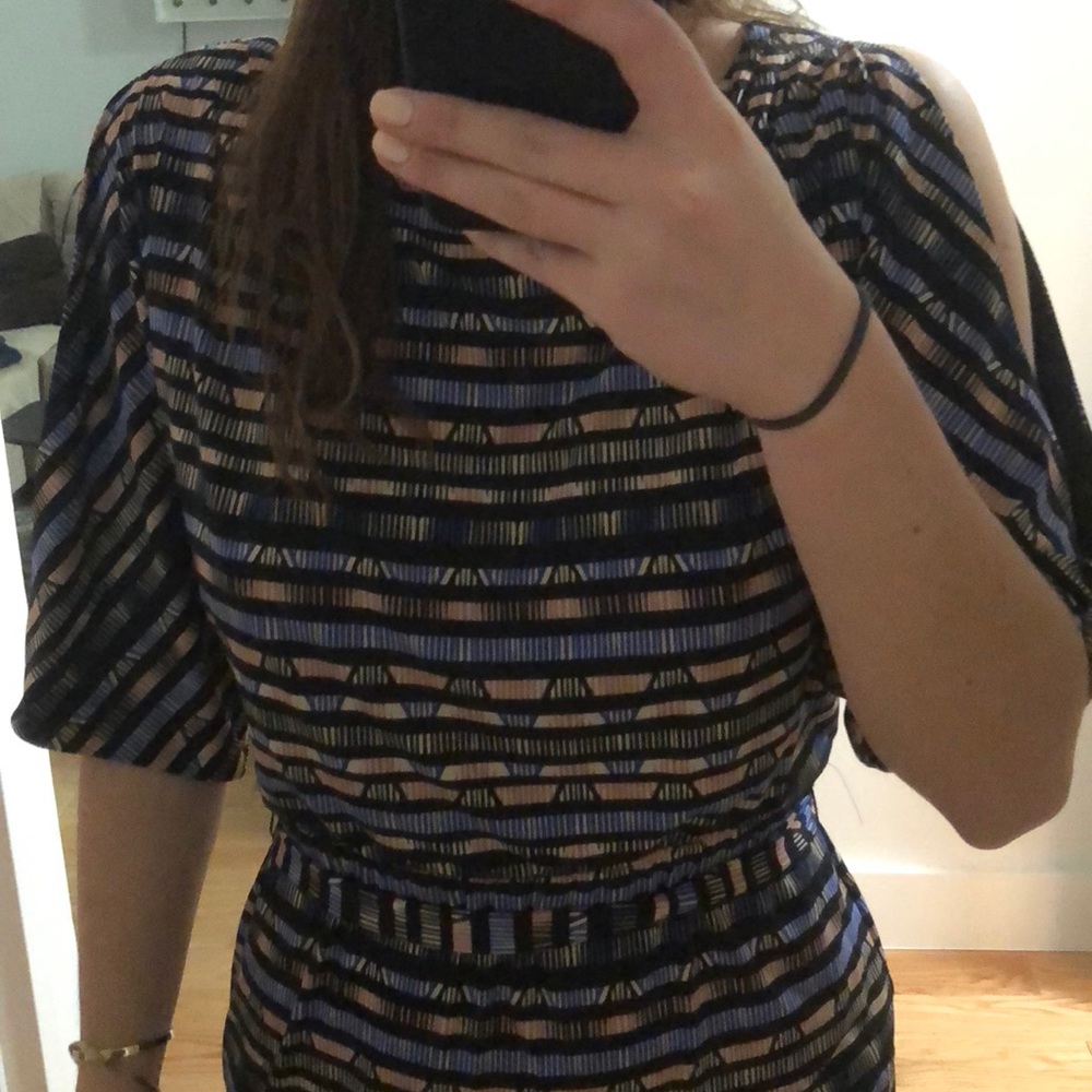 JESSICA SIMPSON WRAP DRESS - Picture 2 of 5